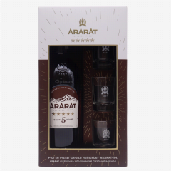 00-00007653 Коньяк "Арарат" 5л 700мл